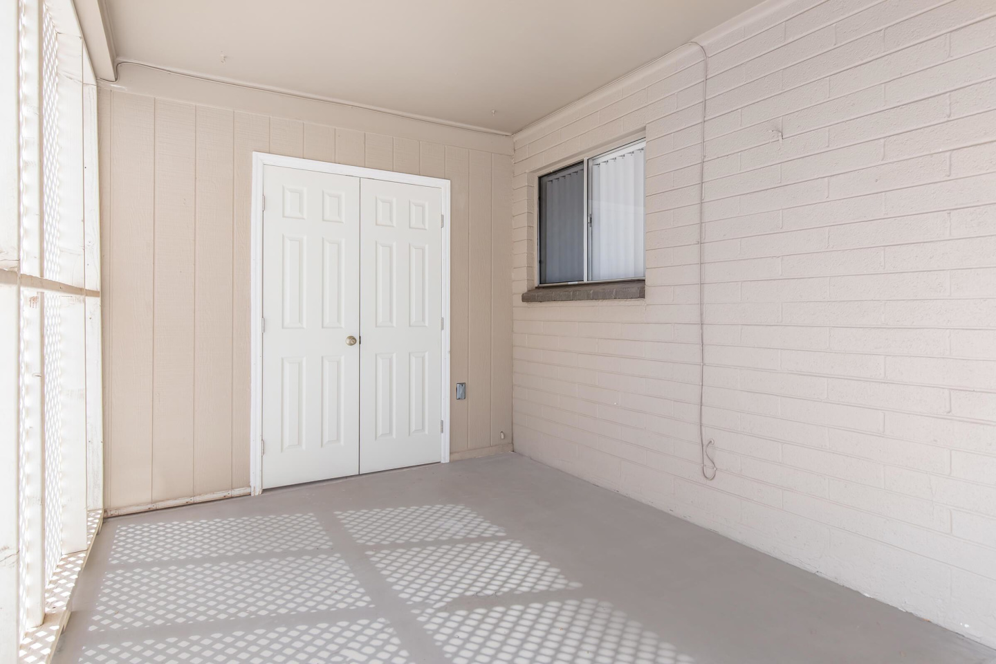 Albany Apartments Image 4
