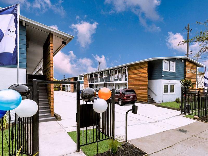 The Parc at 1300 Apartments Image 11