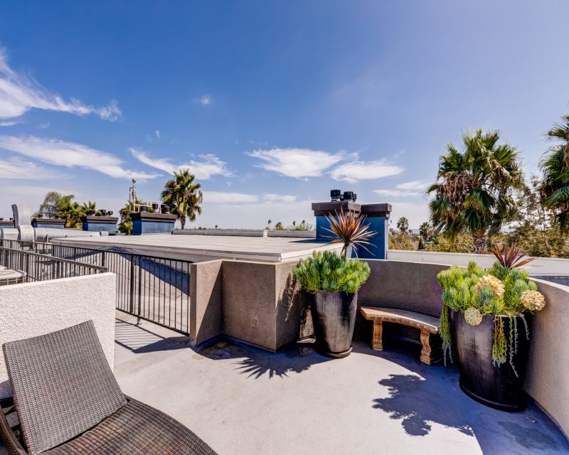 Palm Court Apartments Image 30