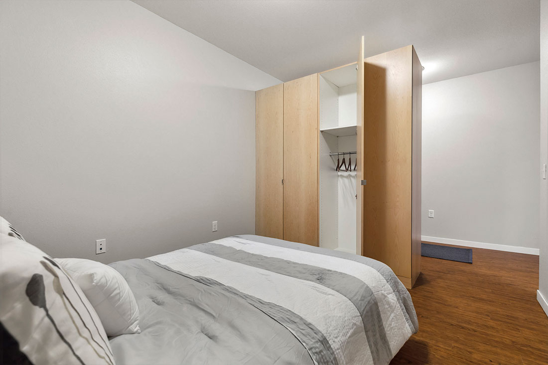 Parkway West Apartments Image 3