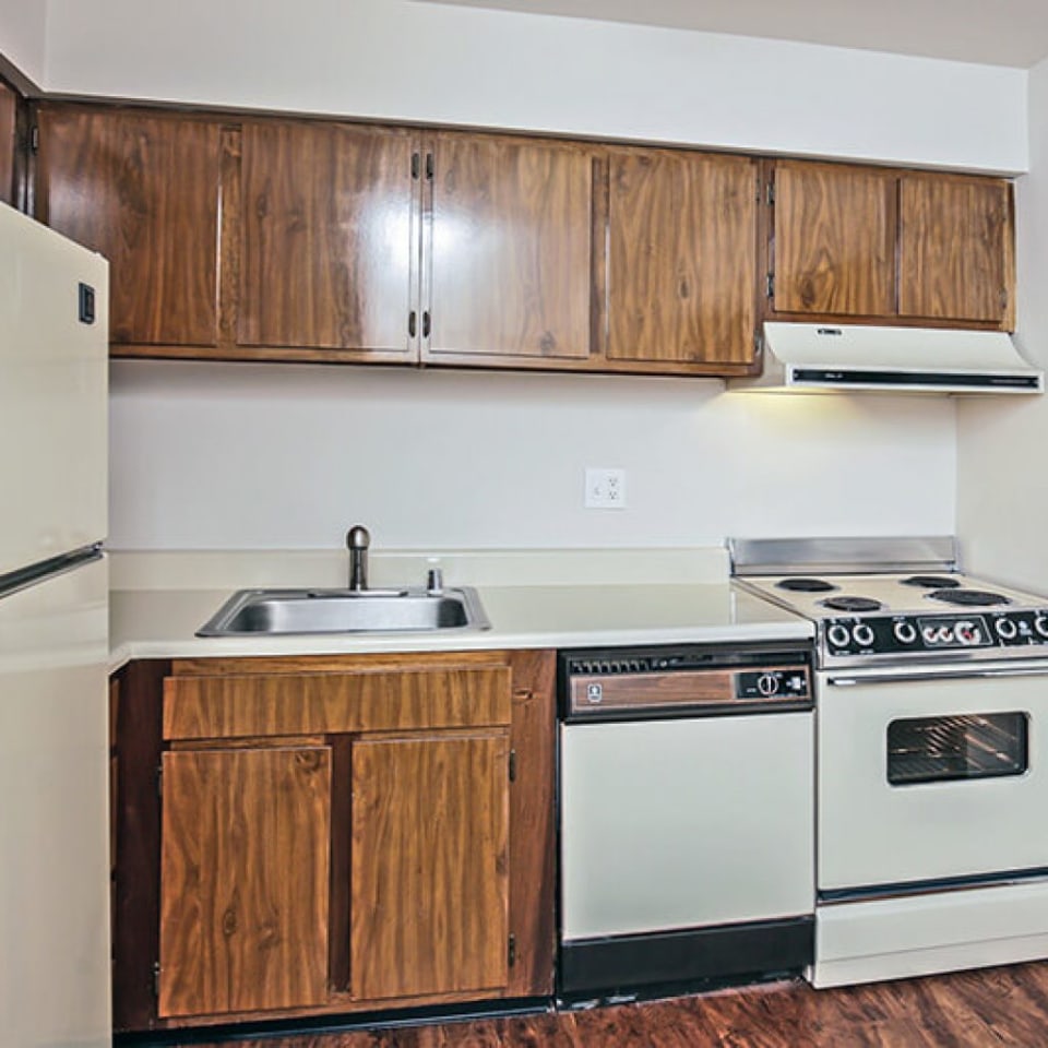 Burnam Woods Apartments Image 7