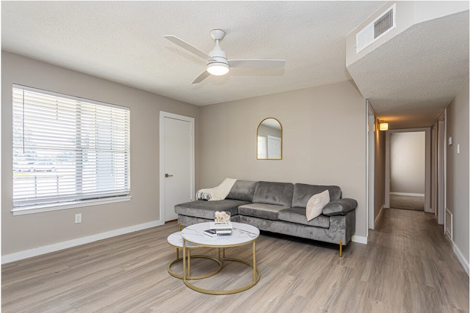 Laurel Oak Village Apartments Image 3
