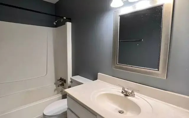 Oak Tree Apartments Image 16