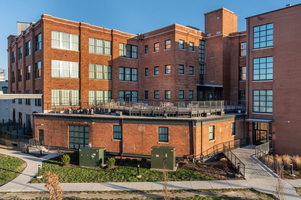 Petersburg ArtistSpace Lofts Image 82