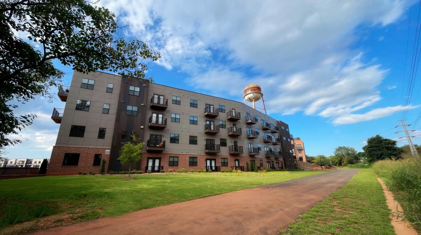 Water Tower Apartments Image 10