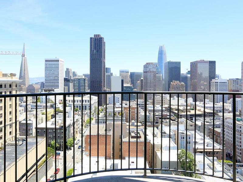 Pinnacle at Nob Hill Image 10