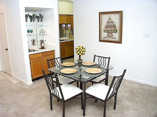 Cape Colony Apartments Image 2