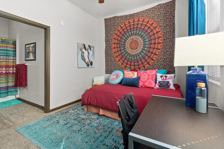 Student Housing - Iconic on Alvarado Image 12
