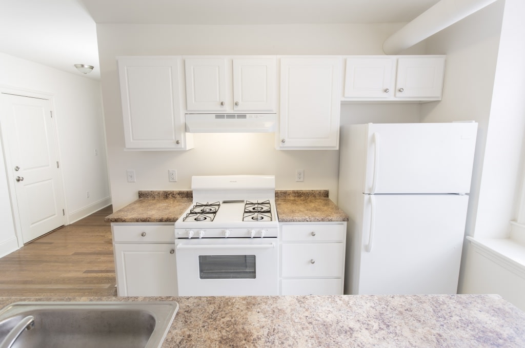 26 Russ Street Image 1