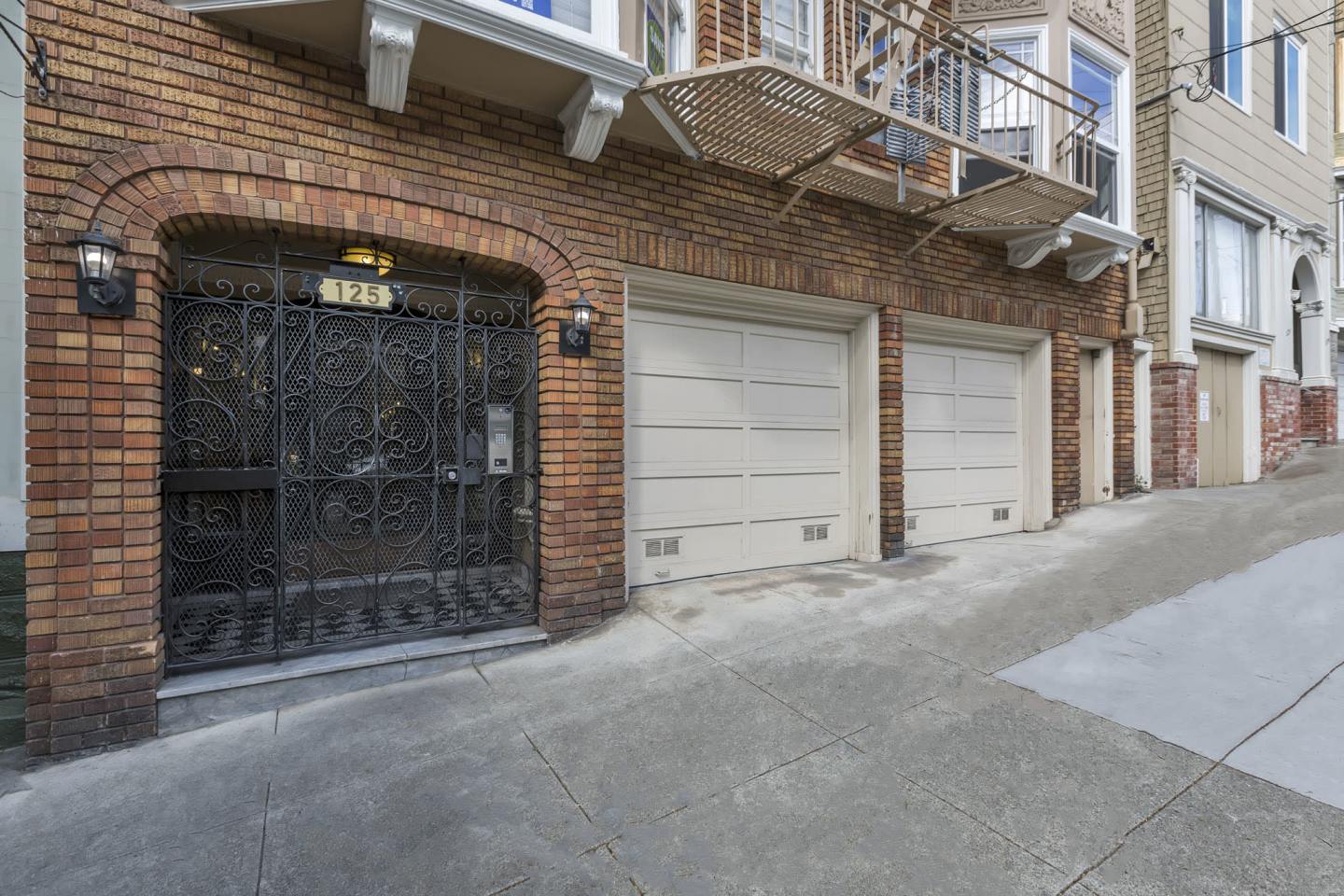 125 Clayton Image 5