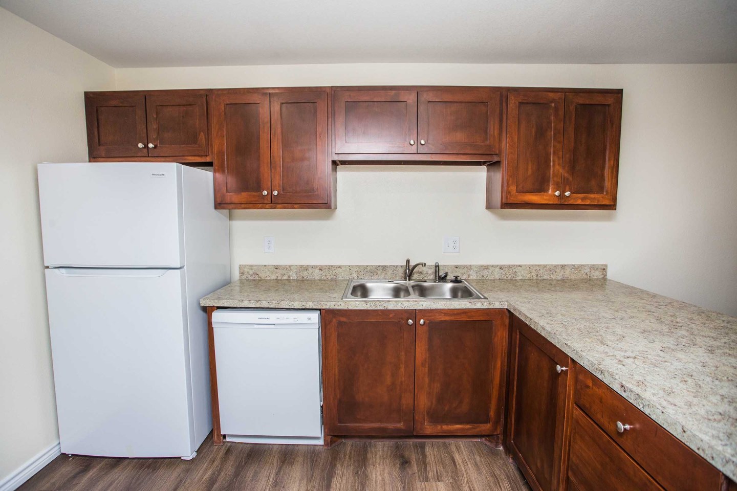 Parkside Apartments Image 1