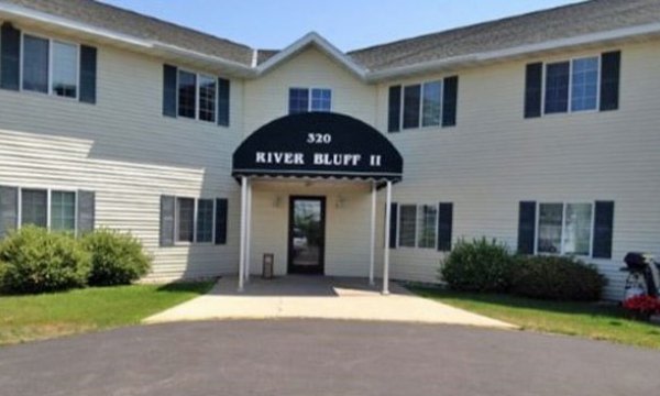 River Bluff Image 7