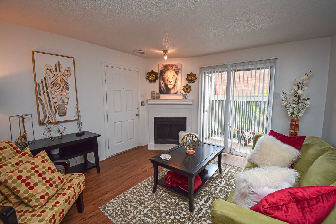Centerpoint Apartments Image 19