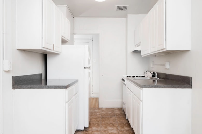 Embassy Apartments Image 3