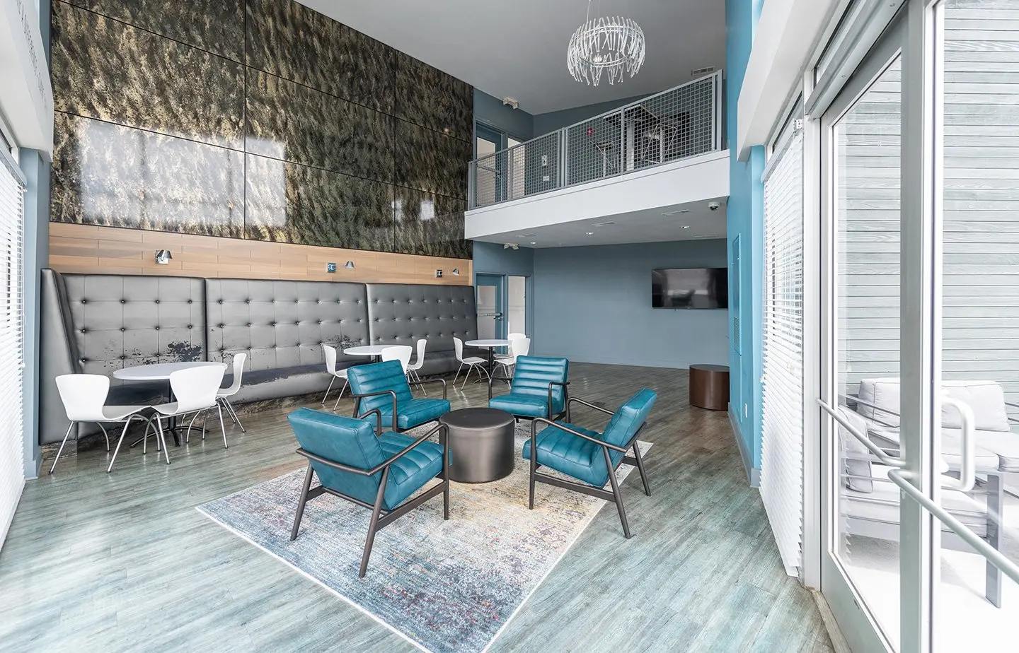 The Luxe on West Call - Student Housing Image 10