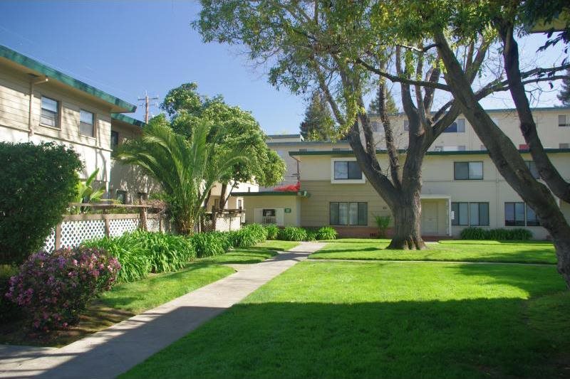 Linvale Townhomes Image 3