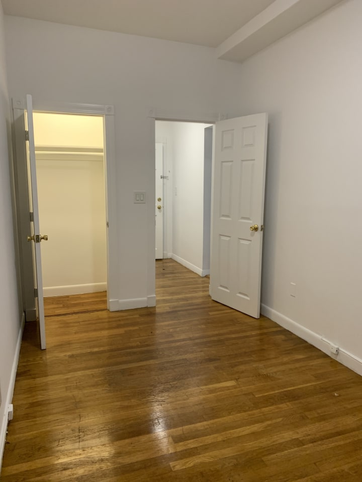 49 Gloucester Image 6