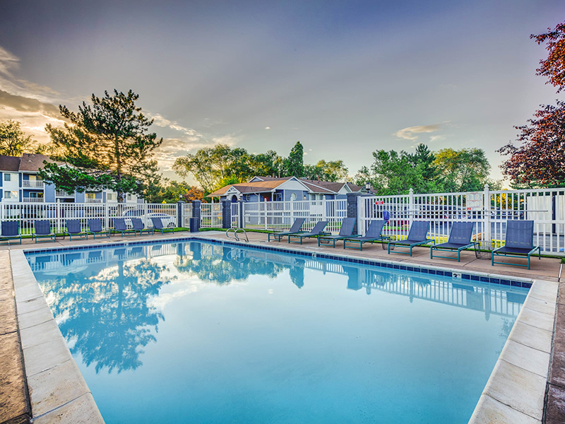 Creekview Apartments Image 26