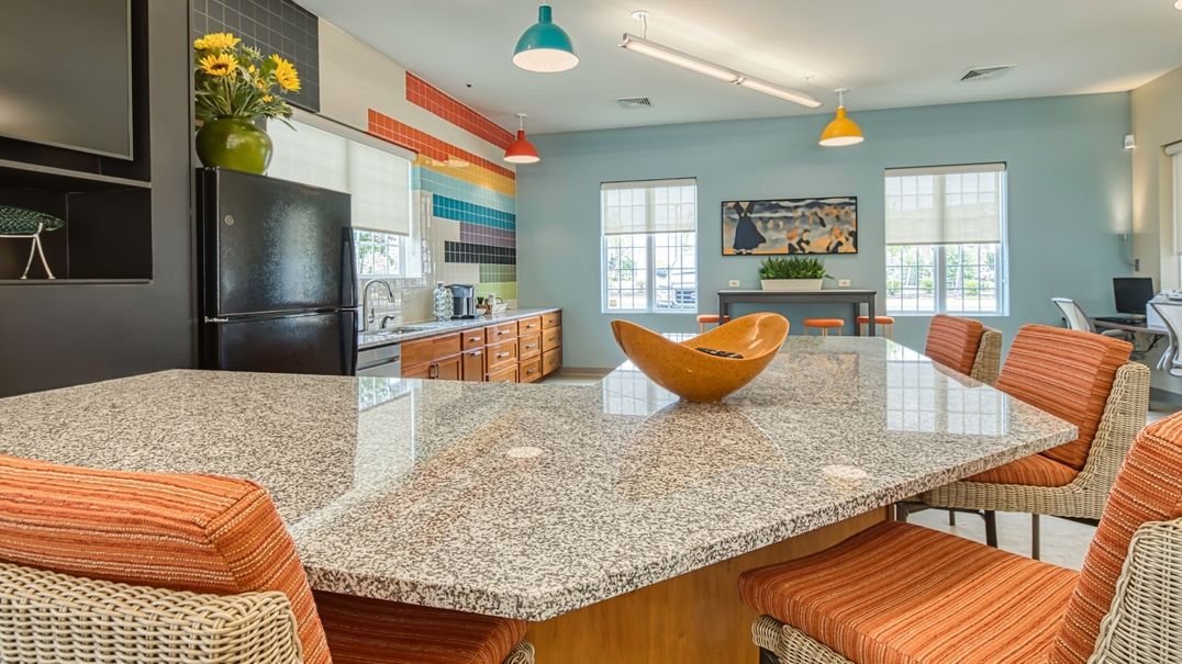 Valor Apartment Homes Image 1