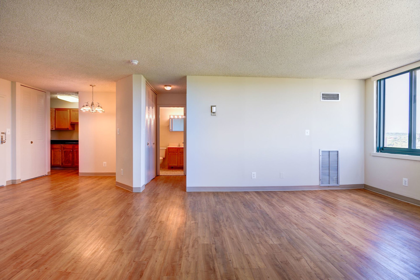 Bolton House - Affordable Housing Image 4