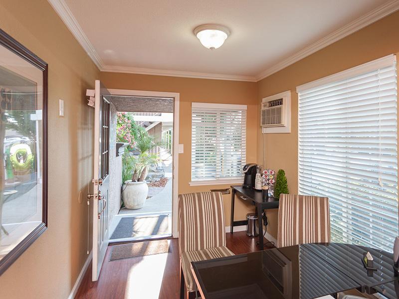 Sun Valley Apartment Homes Image 21
