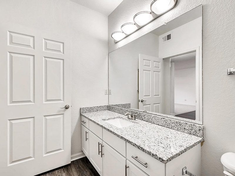 Allure Apartments Image 13