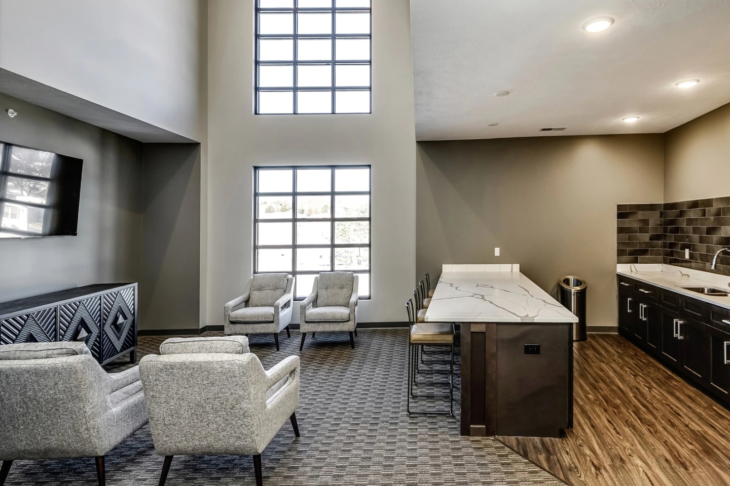 The Apartments at Lux 96 - Phase 3 & 4 Image 5