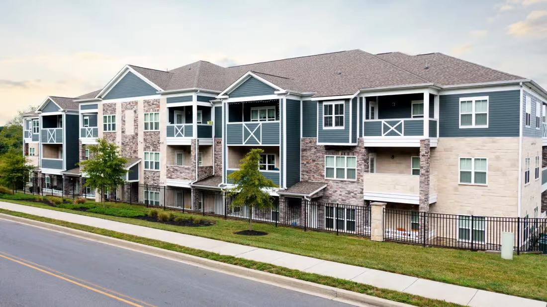 The Pointe at Five Oaks Apartments Image 21