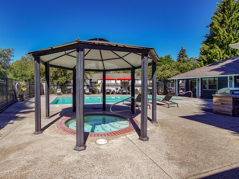 Creekside Village Image 7