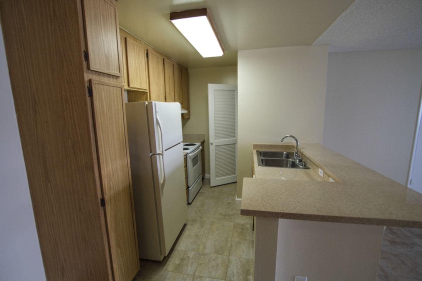 Oak Hill Apartments Image 7
