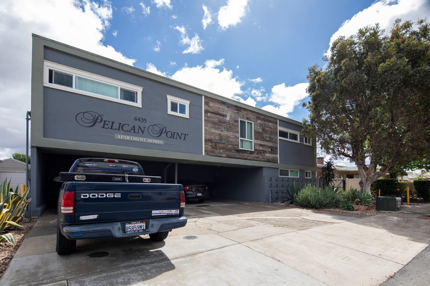 PR Talmadge Apartments Image 8