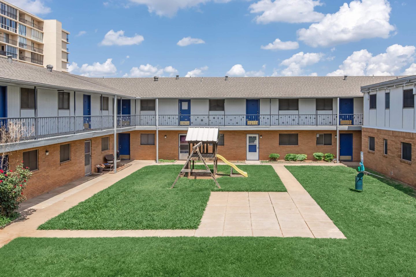 Brigadoon Apartments Image 27