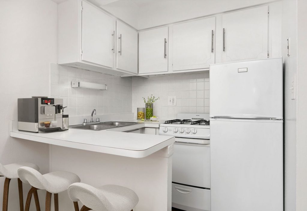 544 West Melrose Image 5