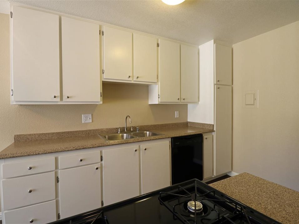 Santiago Apartments Image 3