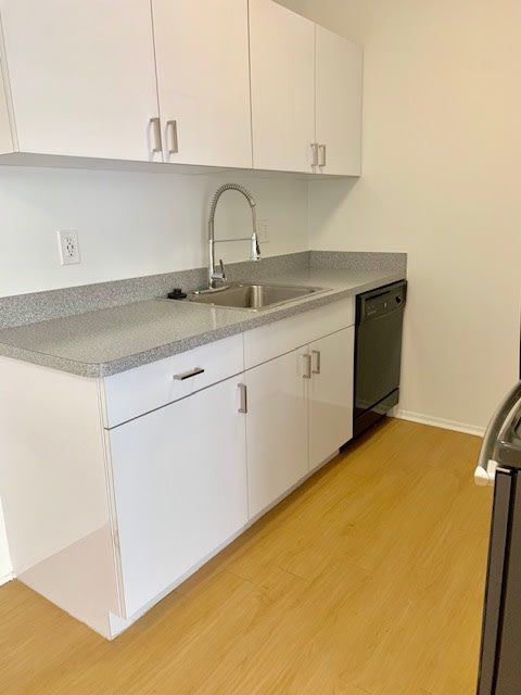 Metropolitan Lafayette Apartments Image 2