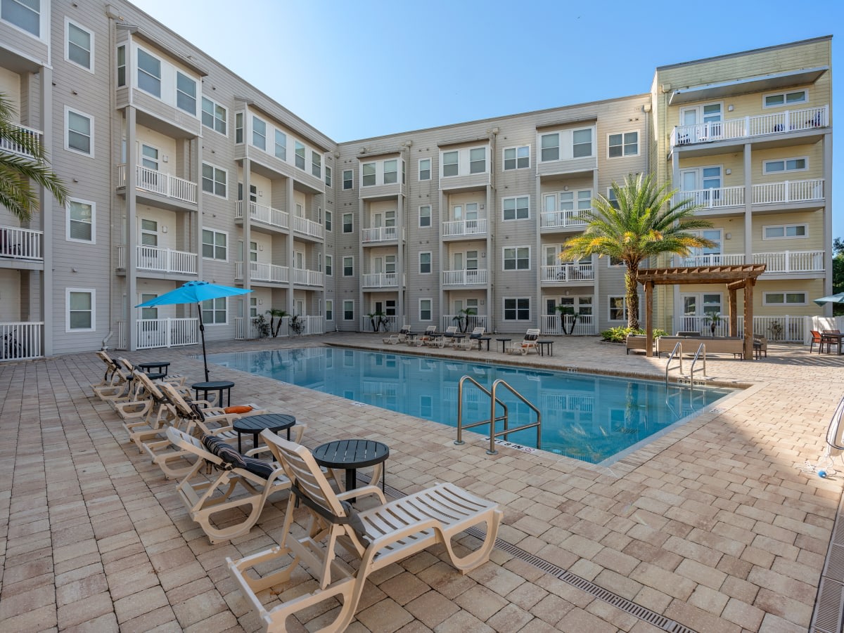 Lake Lofts at Deerwood Image 49