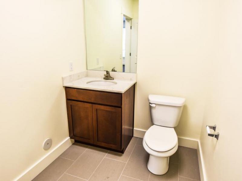 Grovecrest Center - Senior Living Image 18