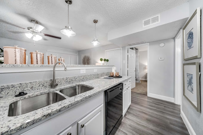 Biltmore Apartments Image 34
