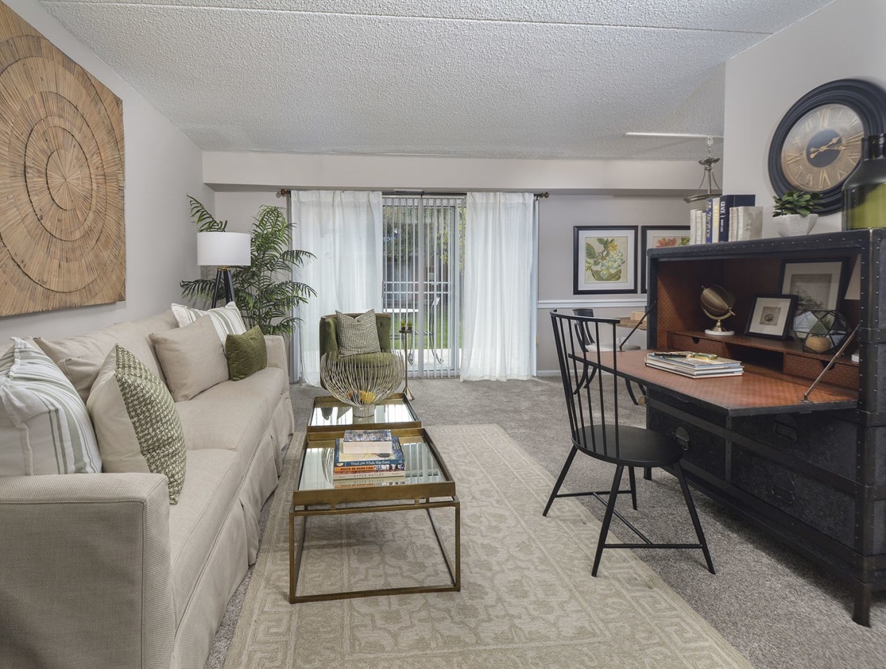 Westover Club Apartments Image 3