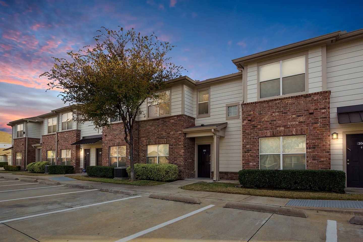 West Virginia Park Apartments Image 1