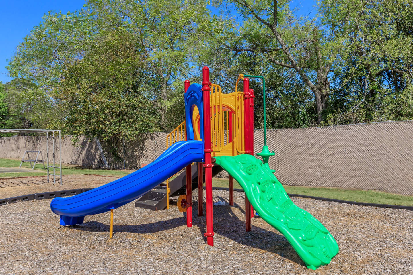 Midtown Oaks Image 18