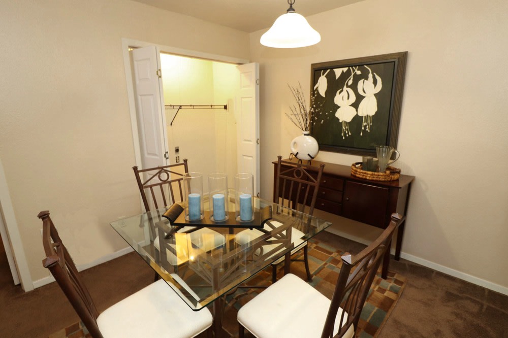 Hillside Apartments Image 22