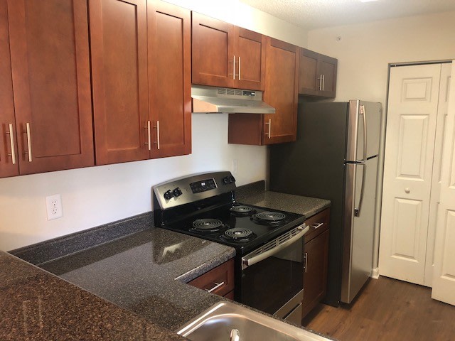 Crescent Pointe Image 10