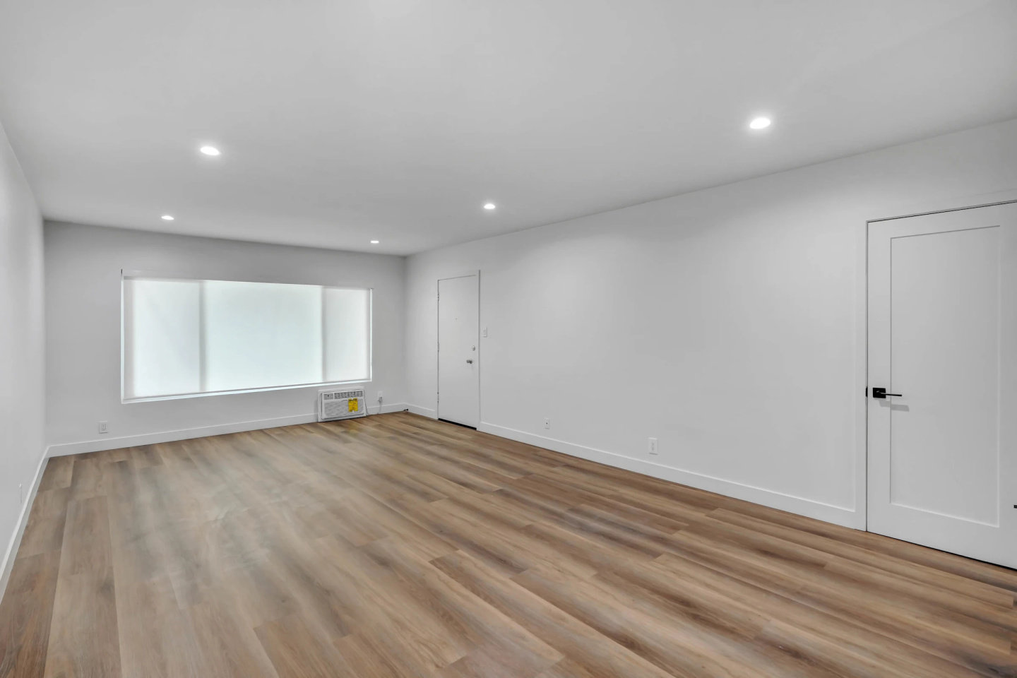 Selworth Apartments Image 9