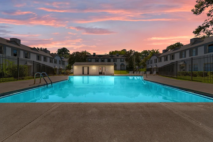 Townhomes at South Highlands Image 21