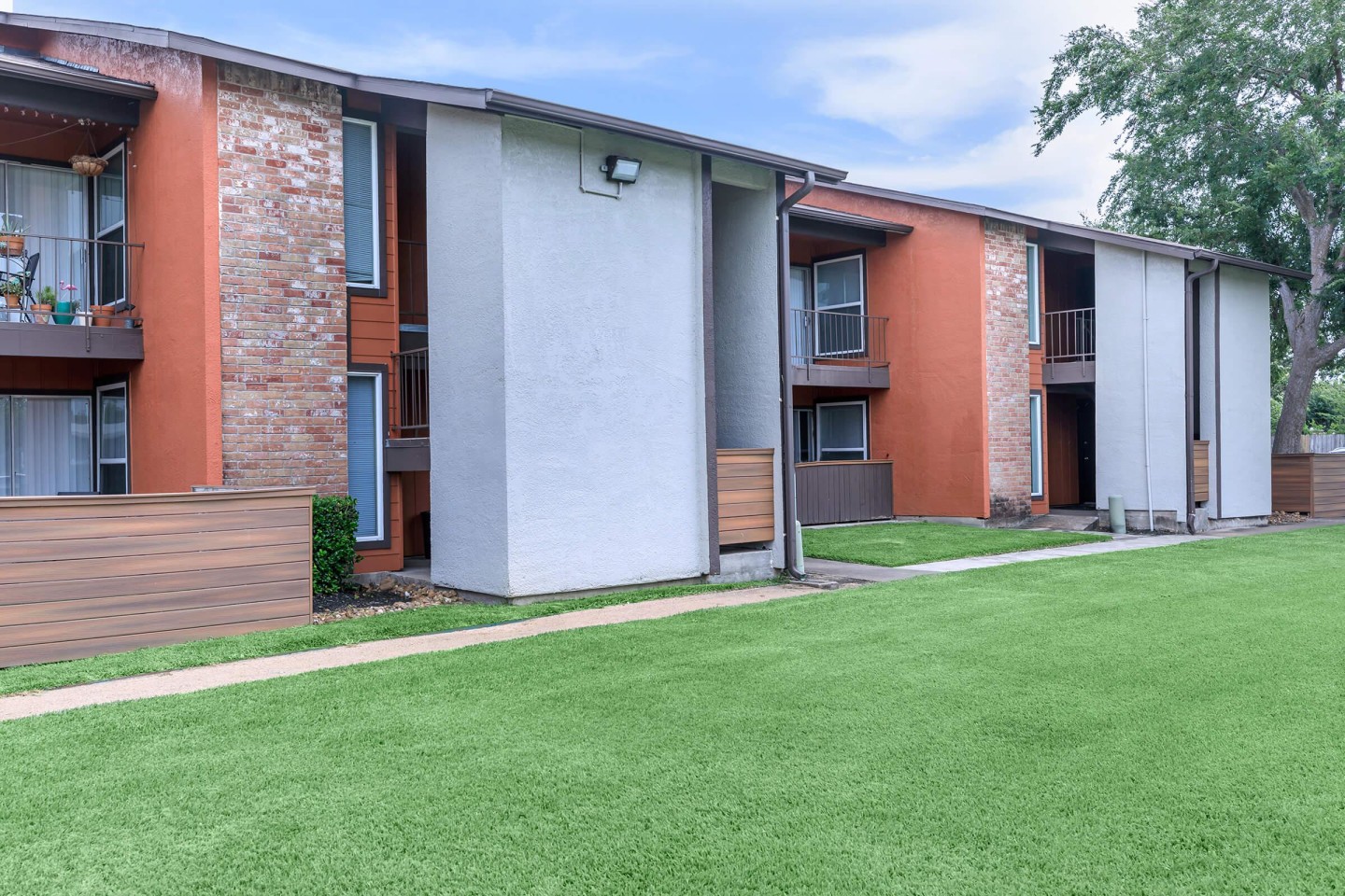 Residence at Deer Park Apartments Image 16