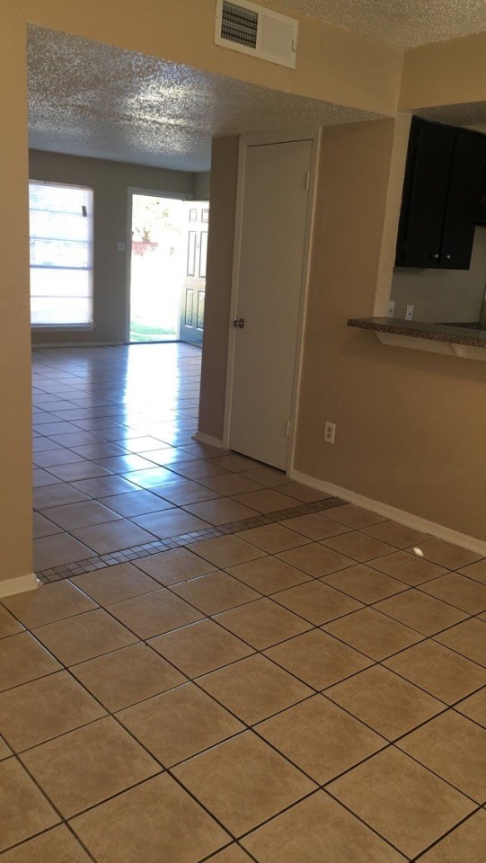 Avalon Village Townhomes Image 9