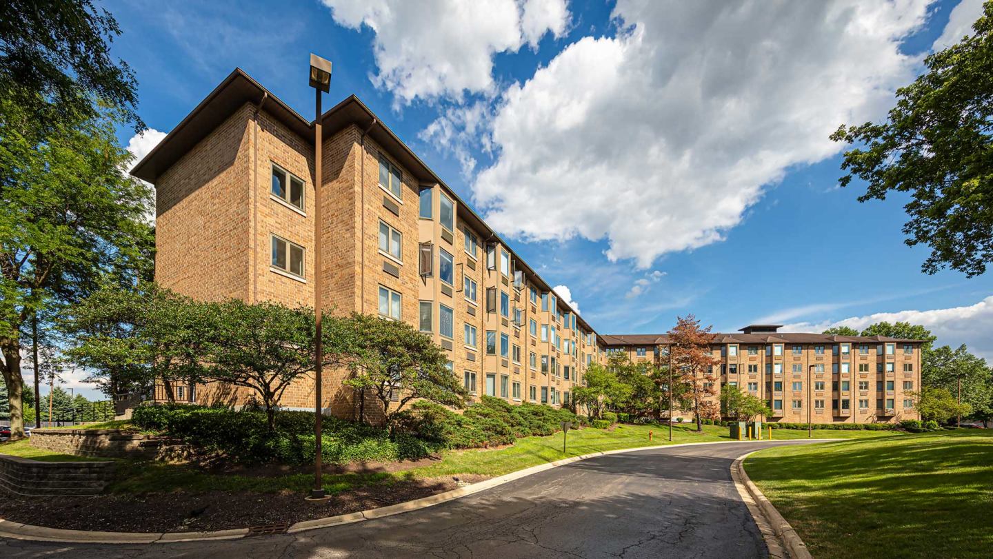 The Iroquois Club Apartments Image 21