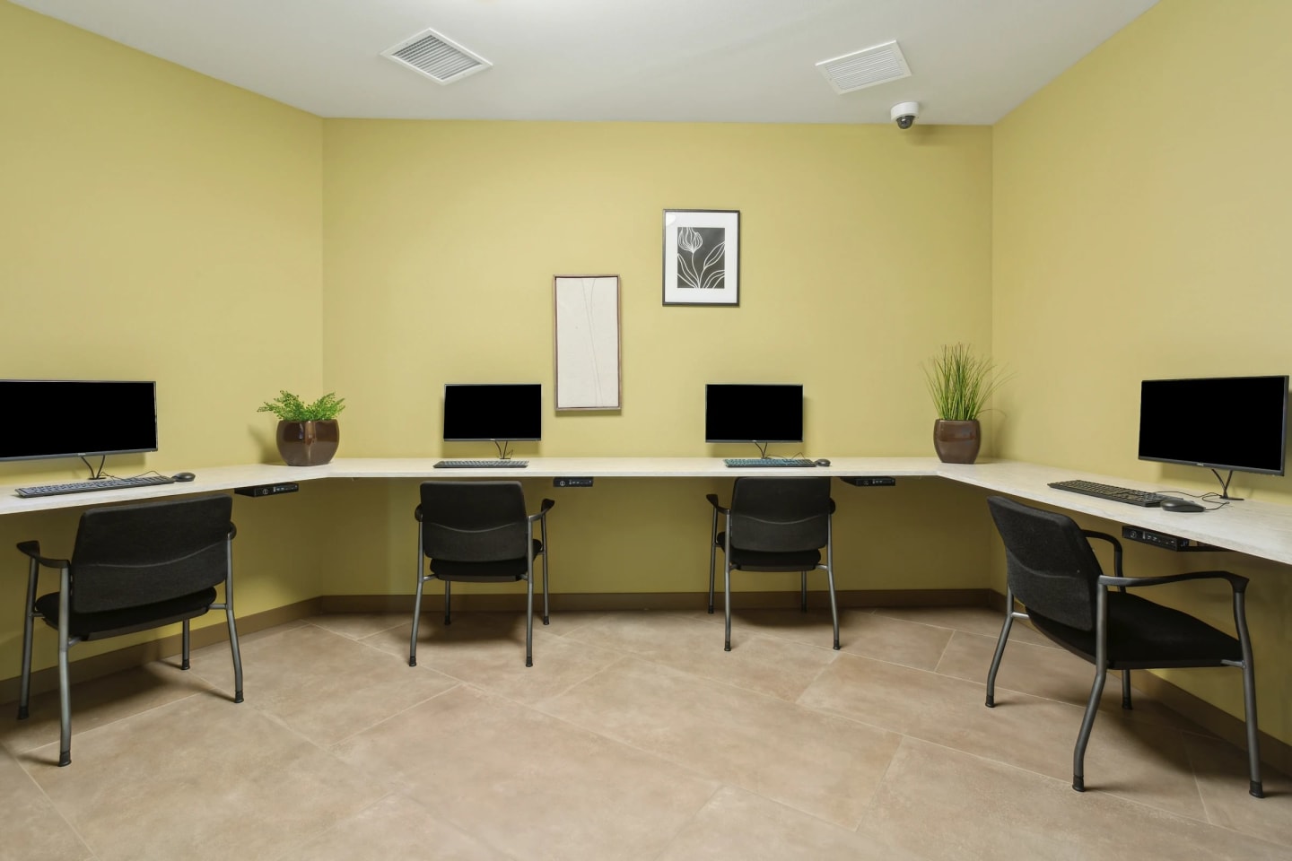 Four Corners Image 21