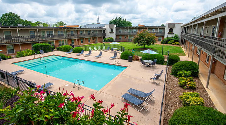 Courtyard on Main Image 17